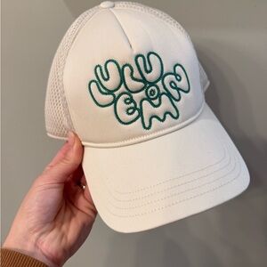 Lululemon trucker hat